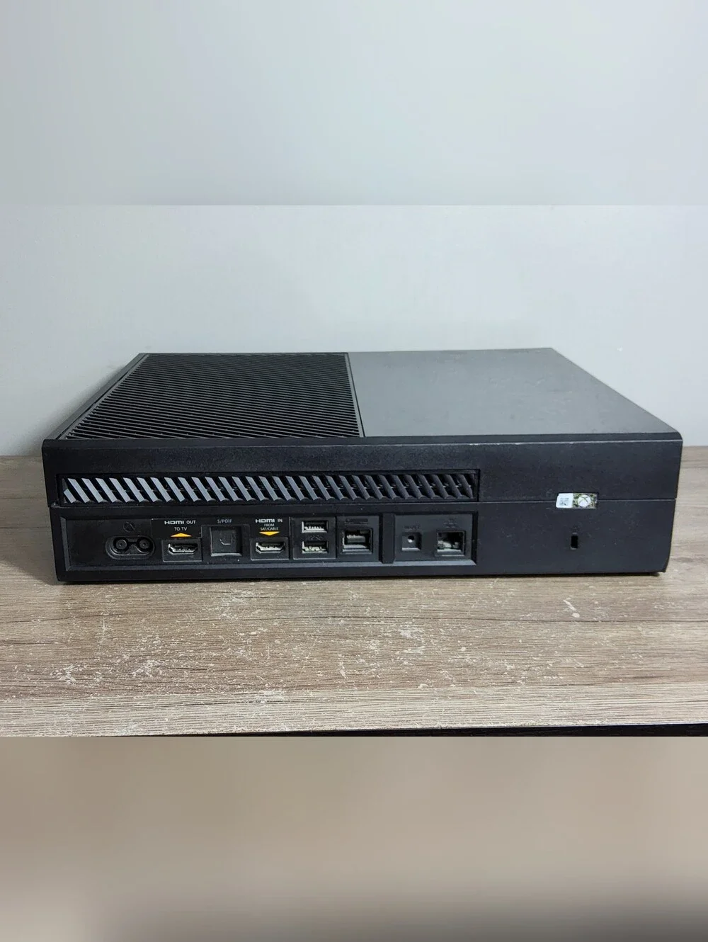 Xbox One 500GB Model 1540 Console Only As Is *WONT READ DISCS* Parts Or Repair